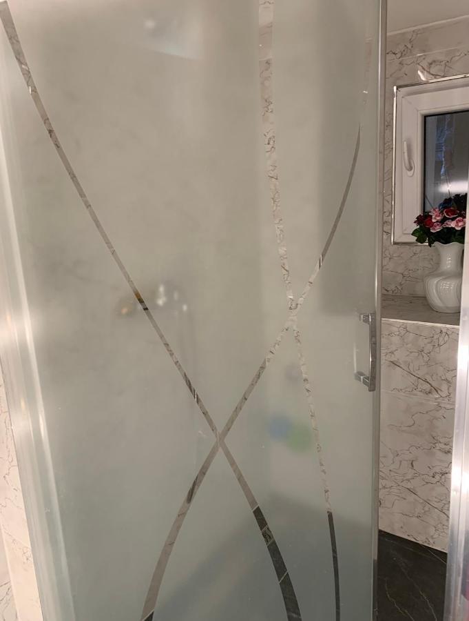 דירות קרלובי וארי Galaxy מראה חיצוני תמונה